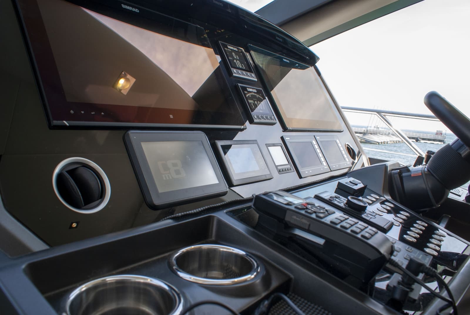 2020 Sunseeker 74 Sport Yacht - Photo 35
