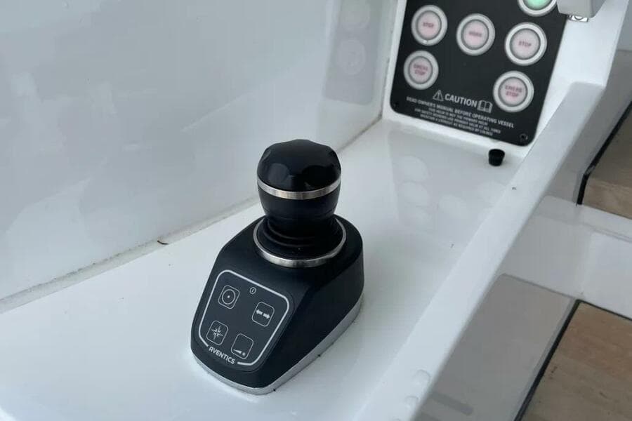 2020 Sunseeker 74 Sport Yacht