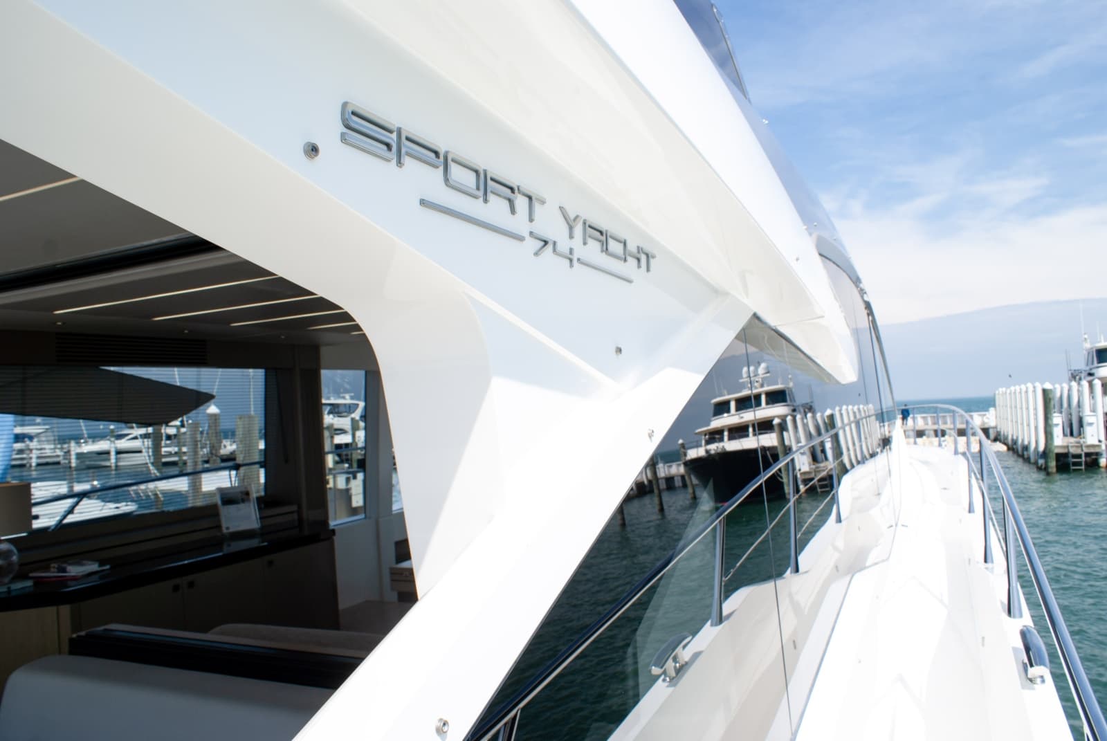 2020 Sunseeker 74 Sport Yacht - Photo 4