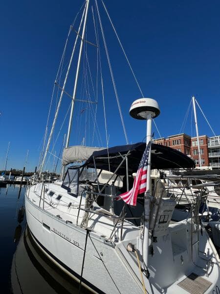 2007 Beneteau 373