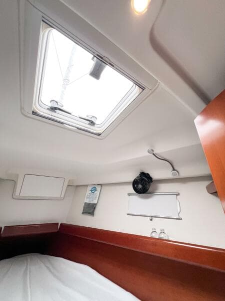 2007 Beneteau 373