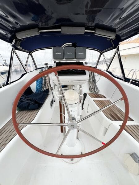 2007 Beneteau 373