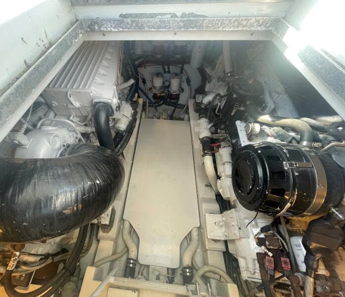 2005 Custom Carolina 40 DeSanti