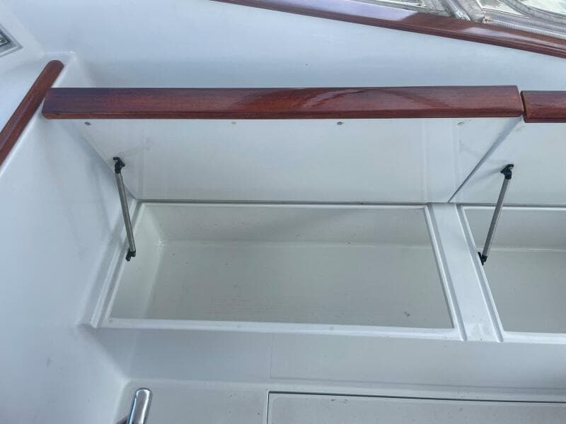 2005 Custom Carolina 40 DeSanti