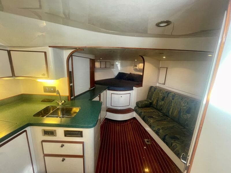 2005 Custom Carolina 40 DeSanti