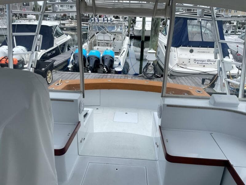 2005 Custom Carolina 40 DeSanti