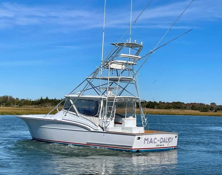 2005 Custom Carolina 40 DeSanti