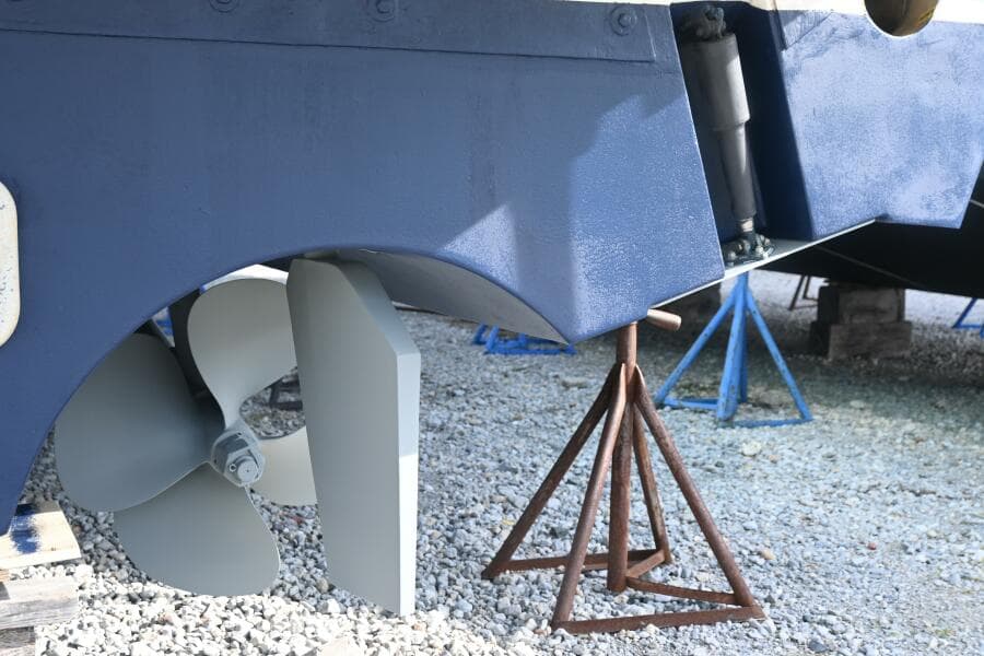 2017 Tiara Yachts 44 Coupe