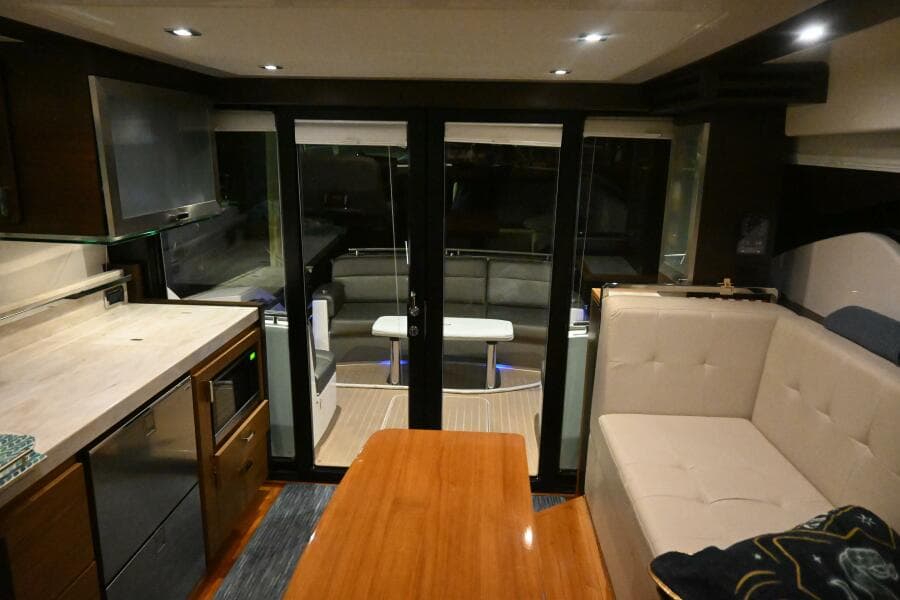 2017 Tiara Yachts 44 Coupe