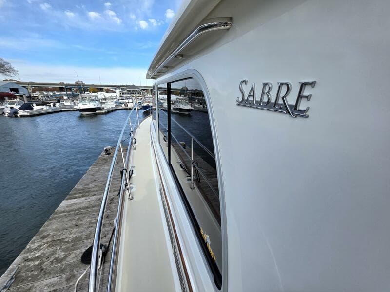 2017 Sabre 42 Salon Express