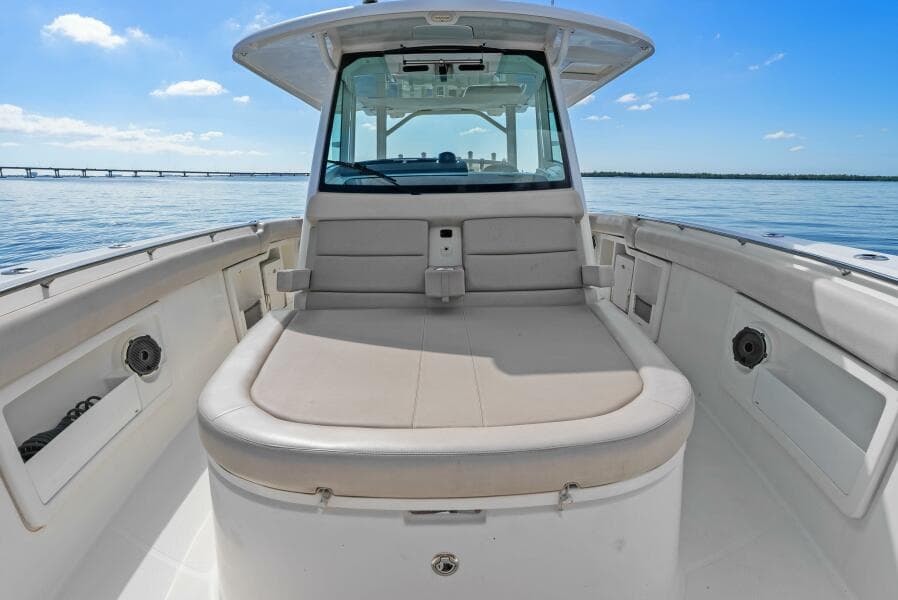 2019 Boston Whaler 380 Outrage 'Lima Kilo' - Sun Pads