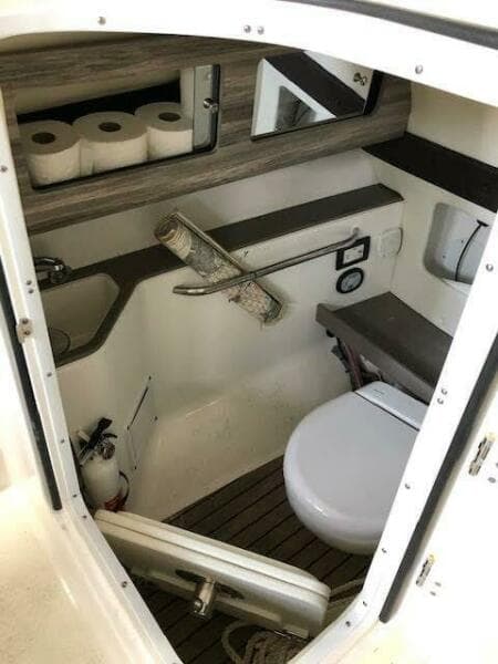 2018 Edgewater 248CX Crossover