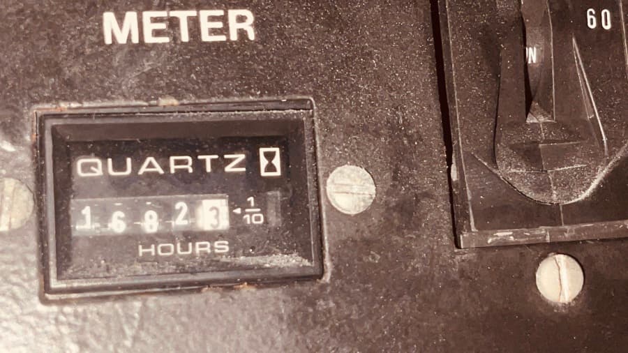 1997 CARVER YACHTS 500 COCKPIT MY