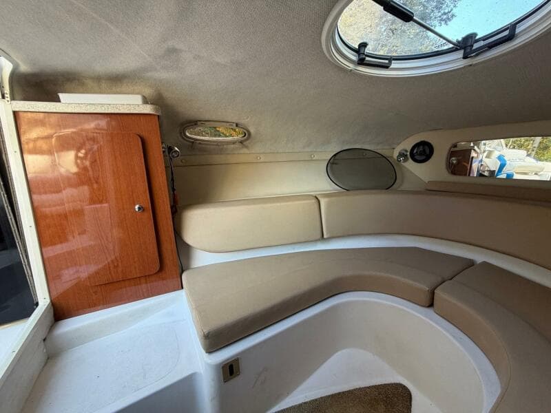 2008 Regal 2450 Cuddy