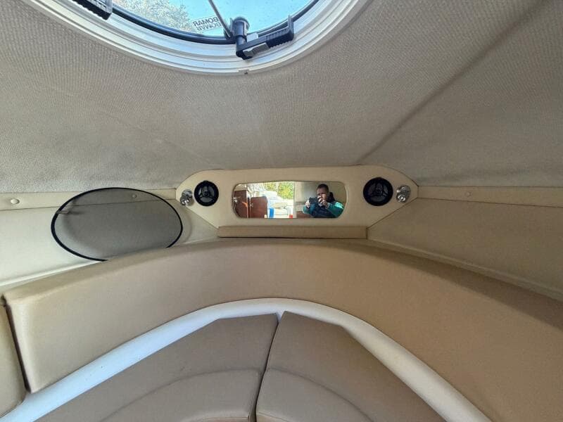 2008 Regal 2450 Cuddy