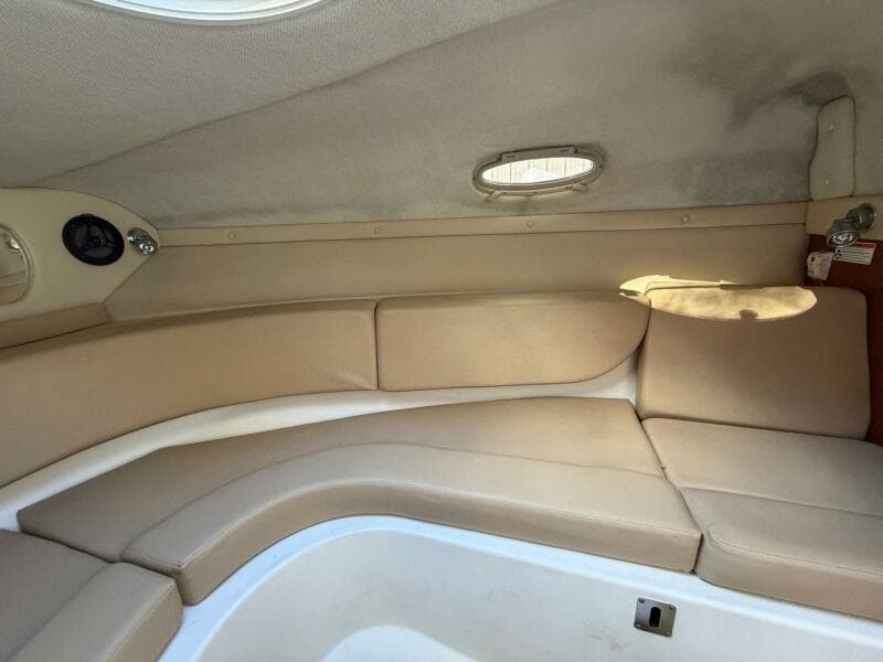 2008 Regal 2450 Cuddy