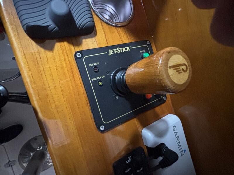 2004 Hinckley 36 Picnic Boat EP