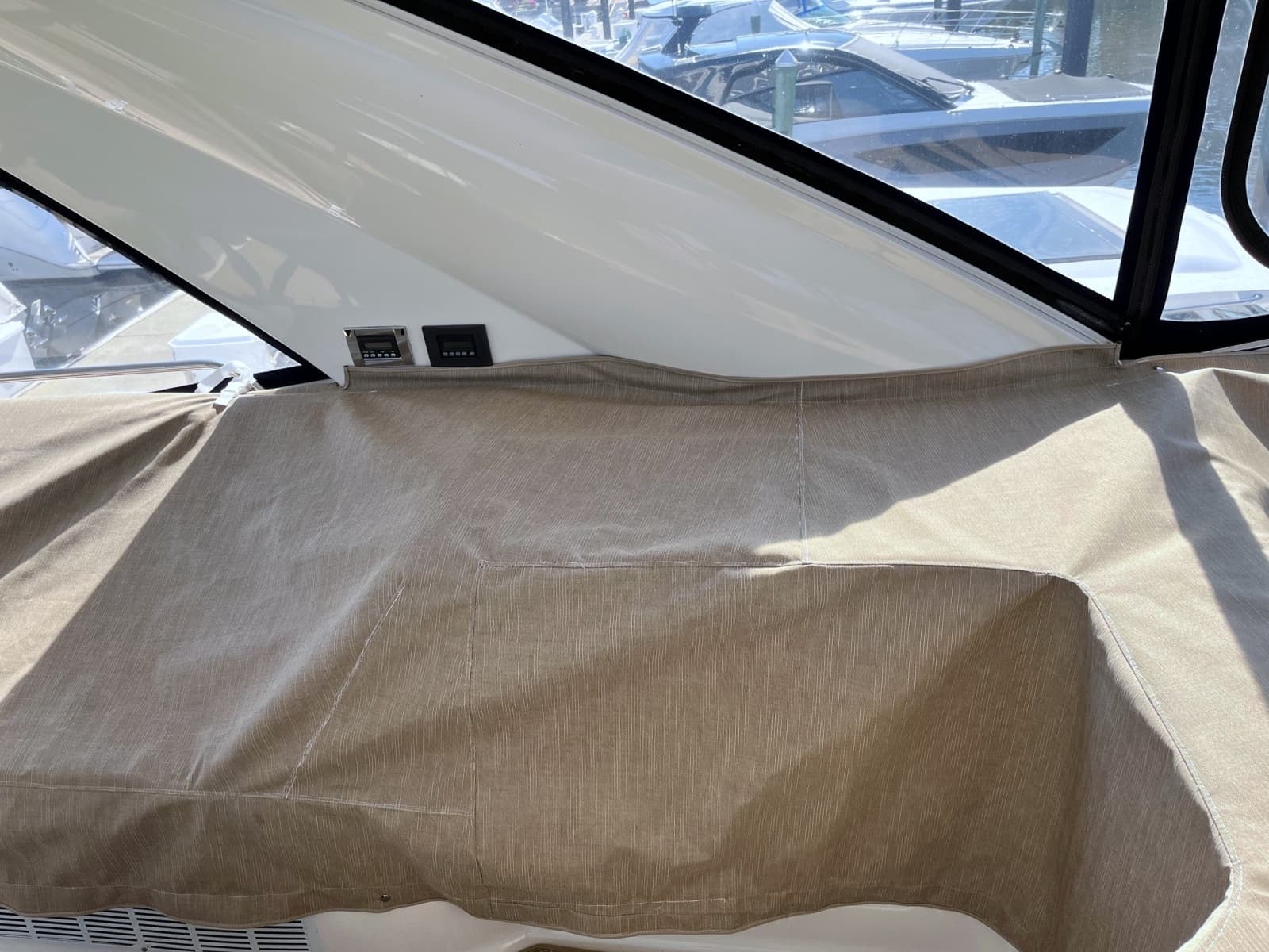 2013 Meridian 441 Sedan