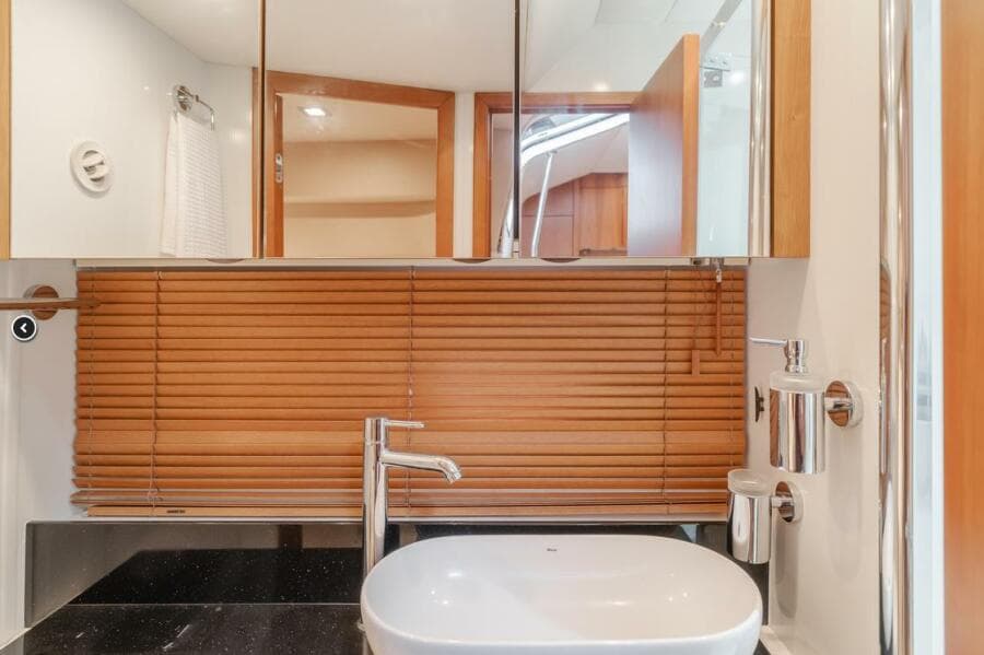 2012 Sunseeker Portofino 48