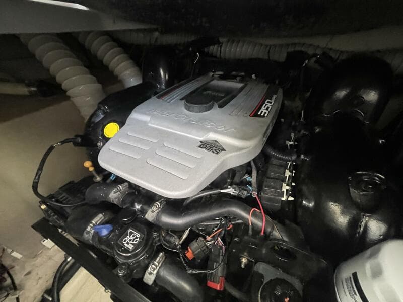 2016 Rinker 310 Express