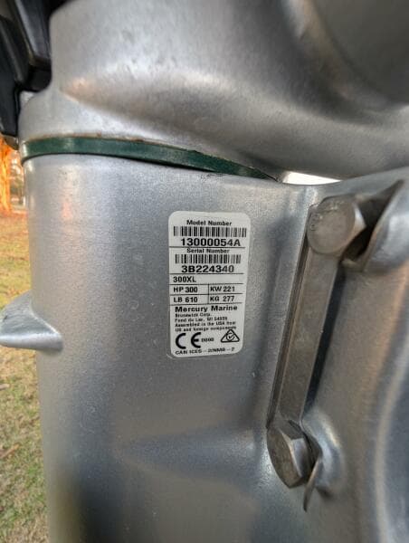 2023 Boston Whaler 240 Vantage