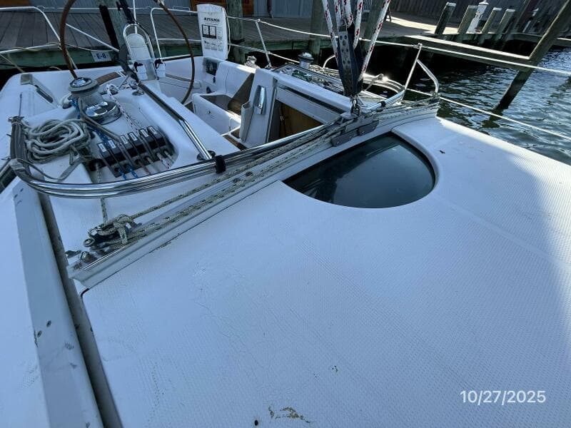 38' Beneteau traveler2