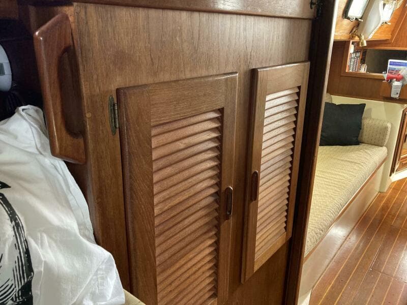 1990 Pacific Seacraft 34 Voyager