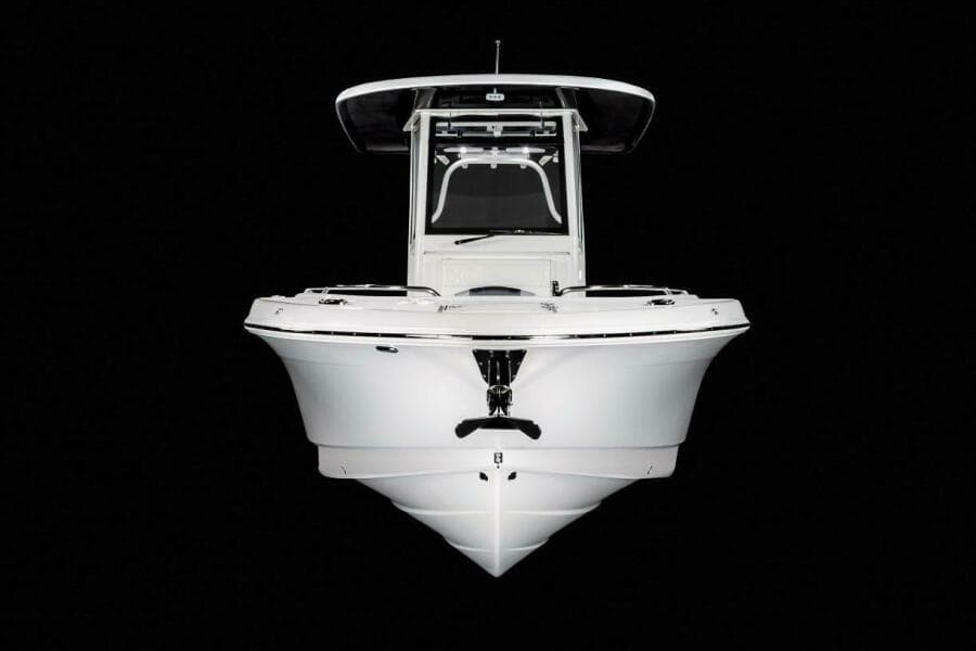 2022 Robalo R272 Center Console