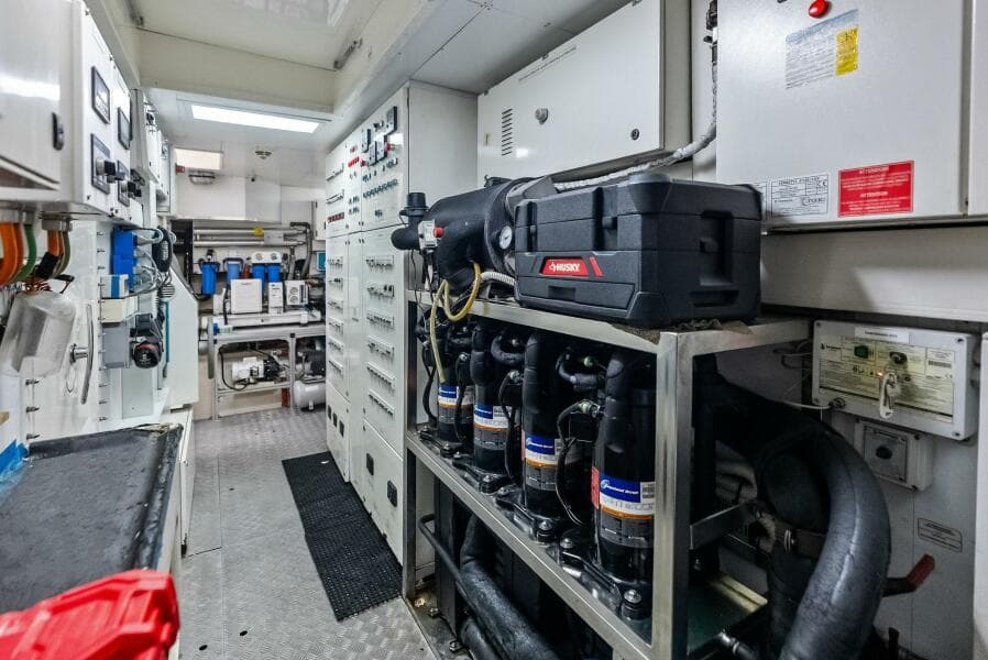 2014 Custom Line 100