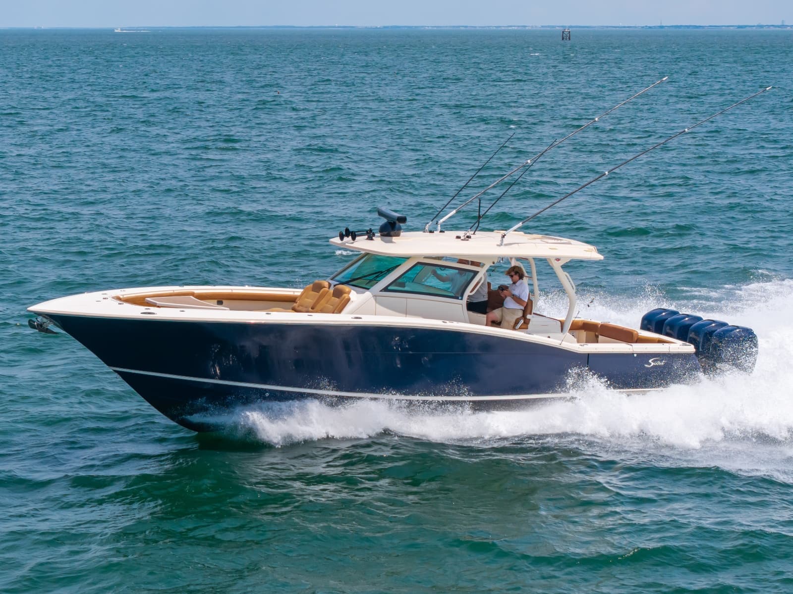 2016 Scout 42LXF - Photo 1