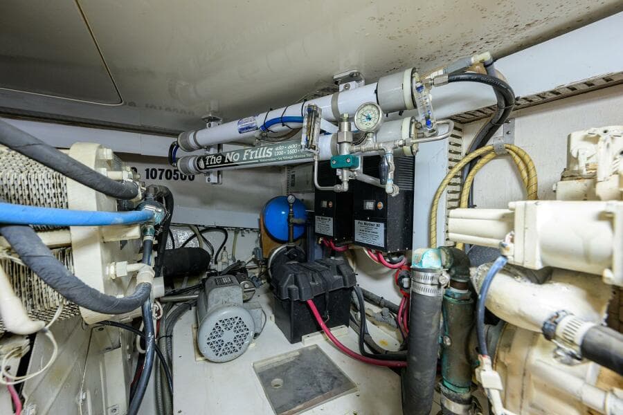 Post 50 SEANYLE - Engine Room