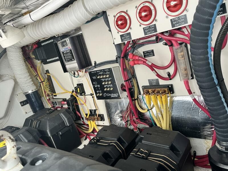 Cruisers 390 Sport Coupe