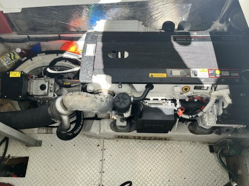 Cruisers 390 Sport Coupe