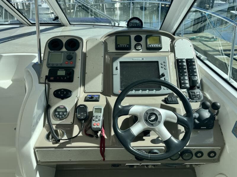 Cruisers 390 Sport Coupe