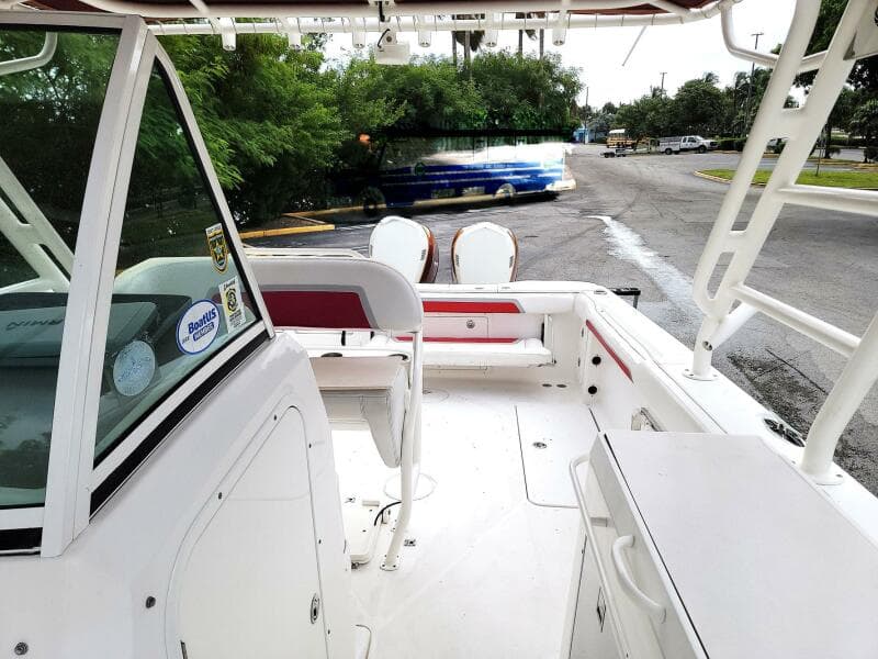 2008 Wellcraft 30 Scarab Sport