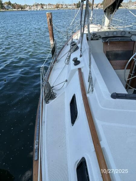 36' S2 port side deck1