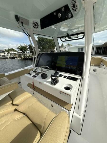 2023 Sportsman 352 Open