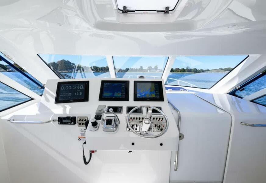 2013 Cabo 40 Hardtop Express