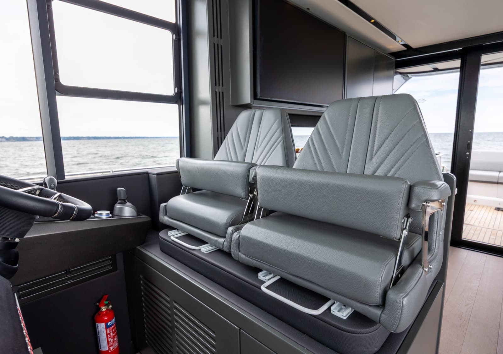 2026 Sunseeker 55 Predator - Photo 34