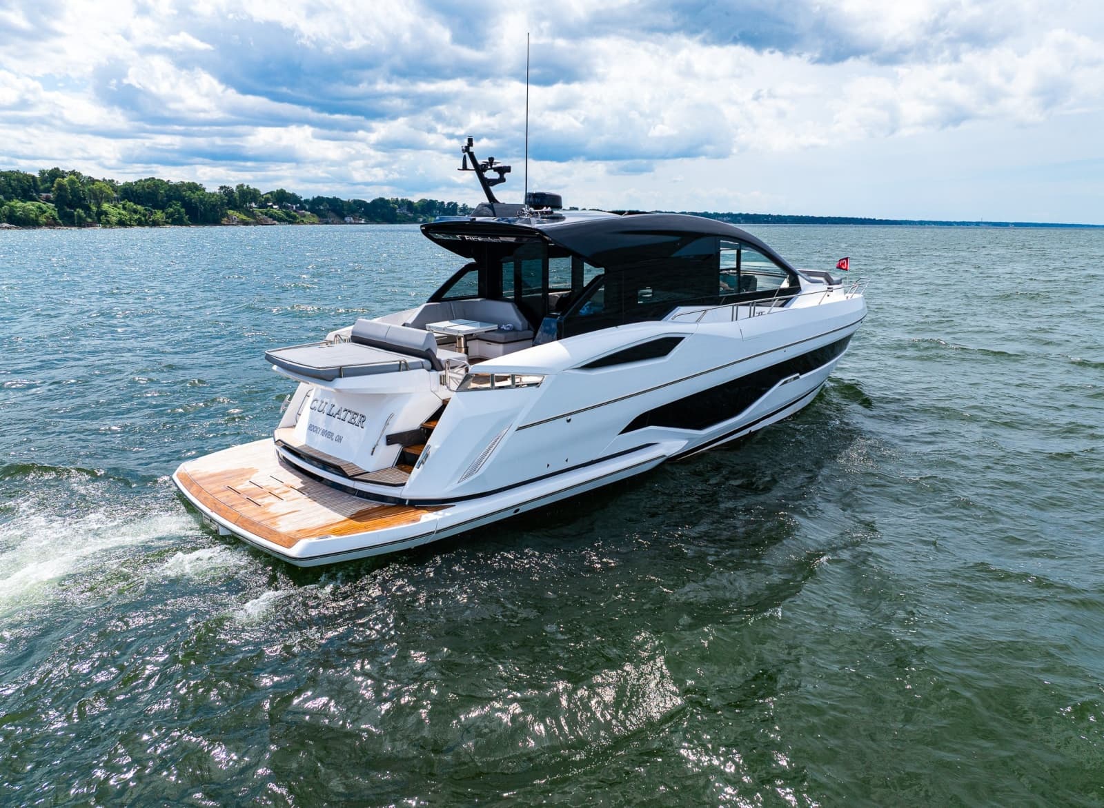 2026 Sunseeker 55 Predator - Photo 6