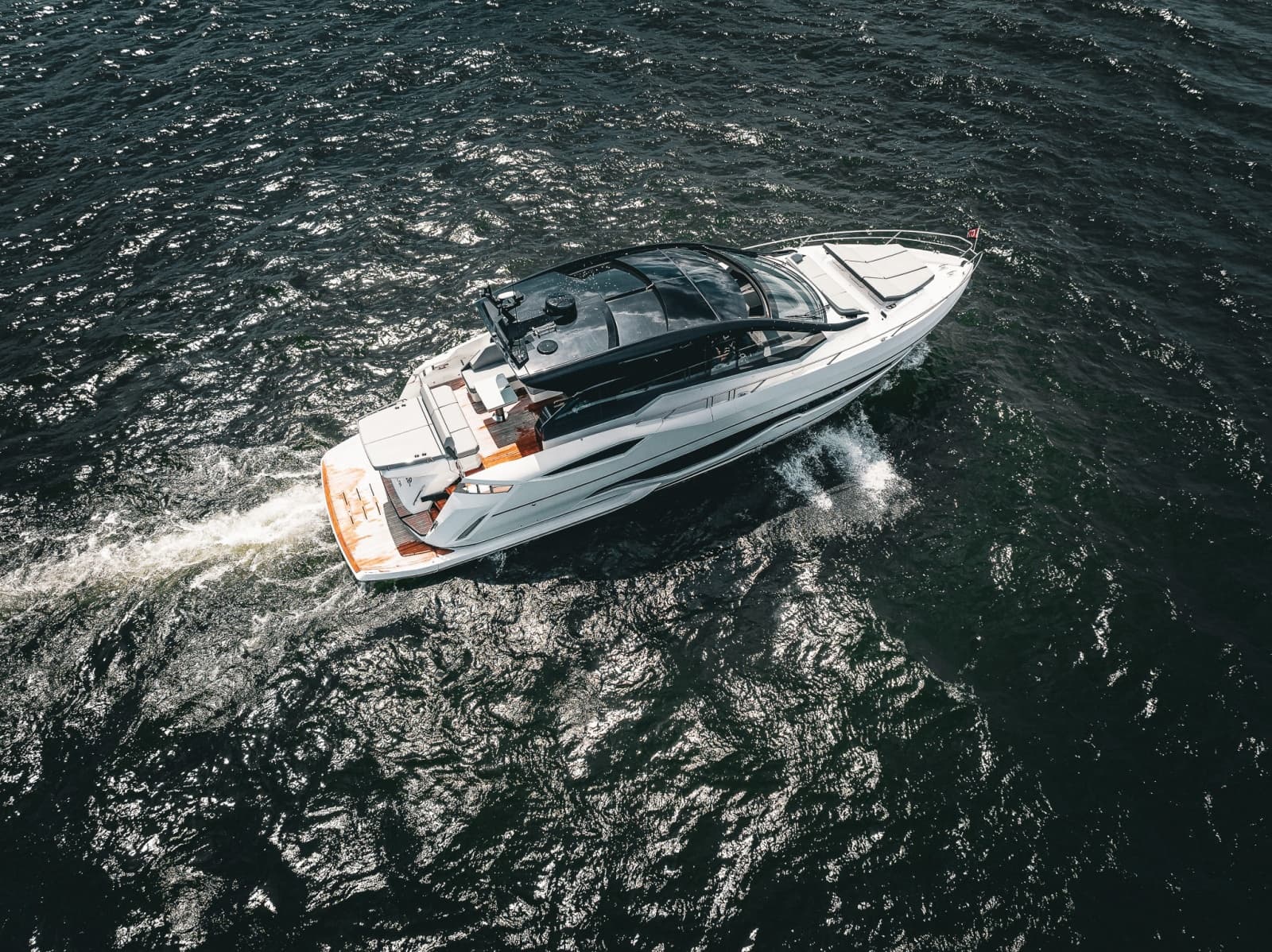 2026 Sunseeker 55 Predator - Photo 11