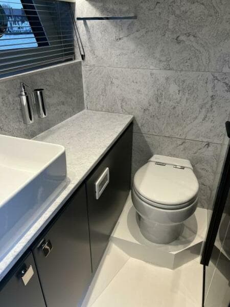 2026 Sunseeker 55 Predator