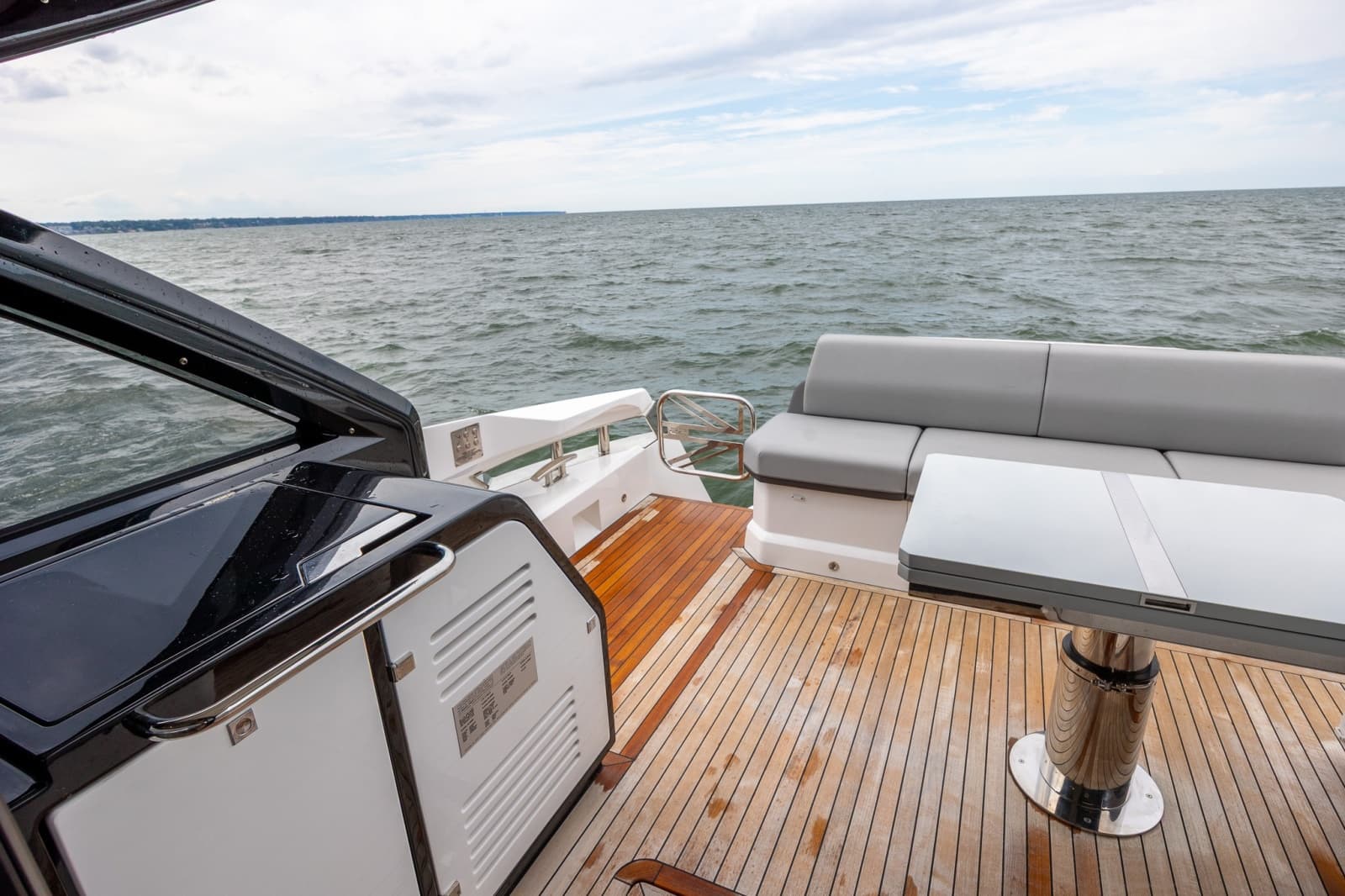 2026 Sunseeker 55 Predator - Photo 28