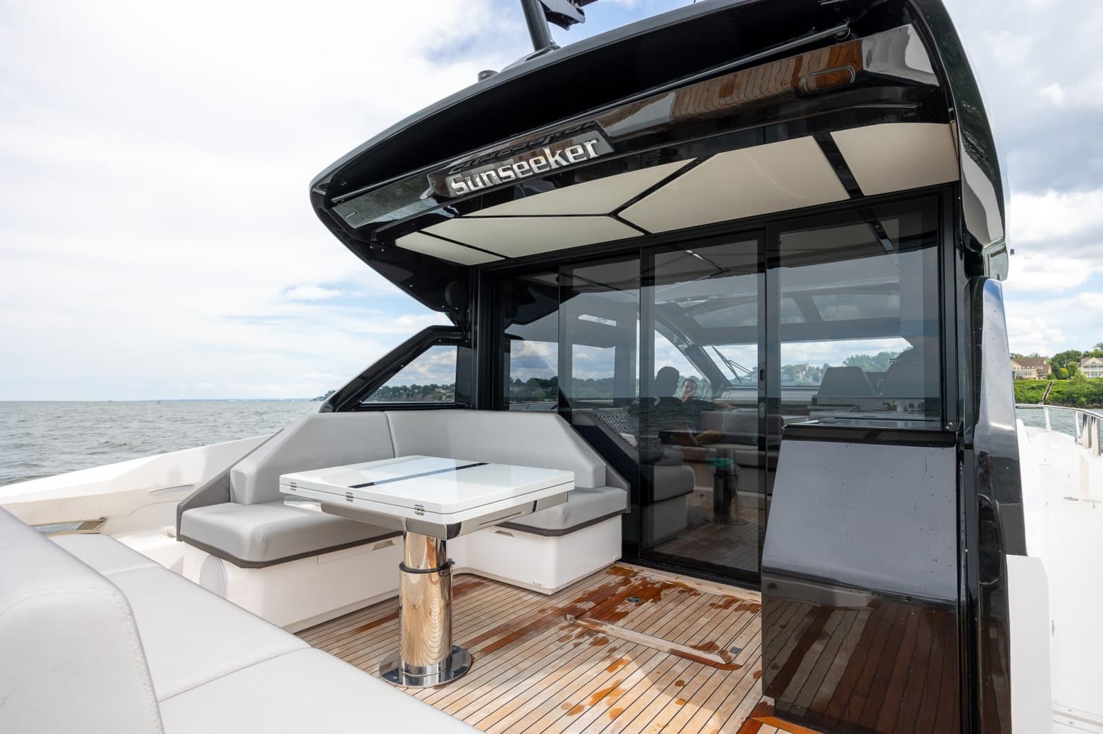 2026 Sunseeker 55 Predator - Photo 26