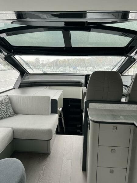 2026 Sunseeker 55 Predator