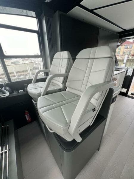 2026 Sunseeker 55 Predator