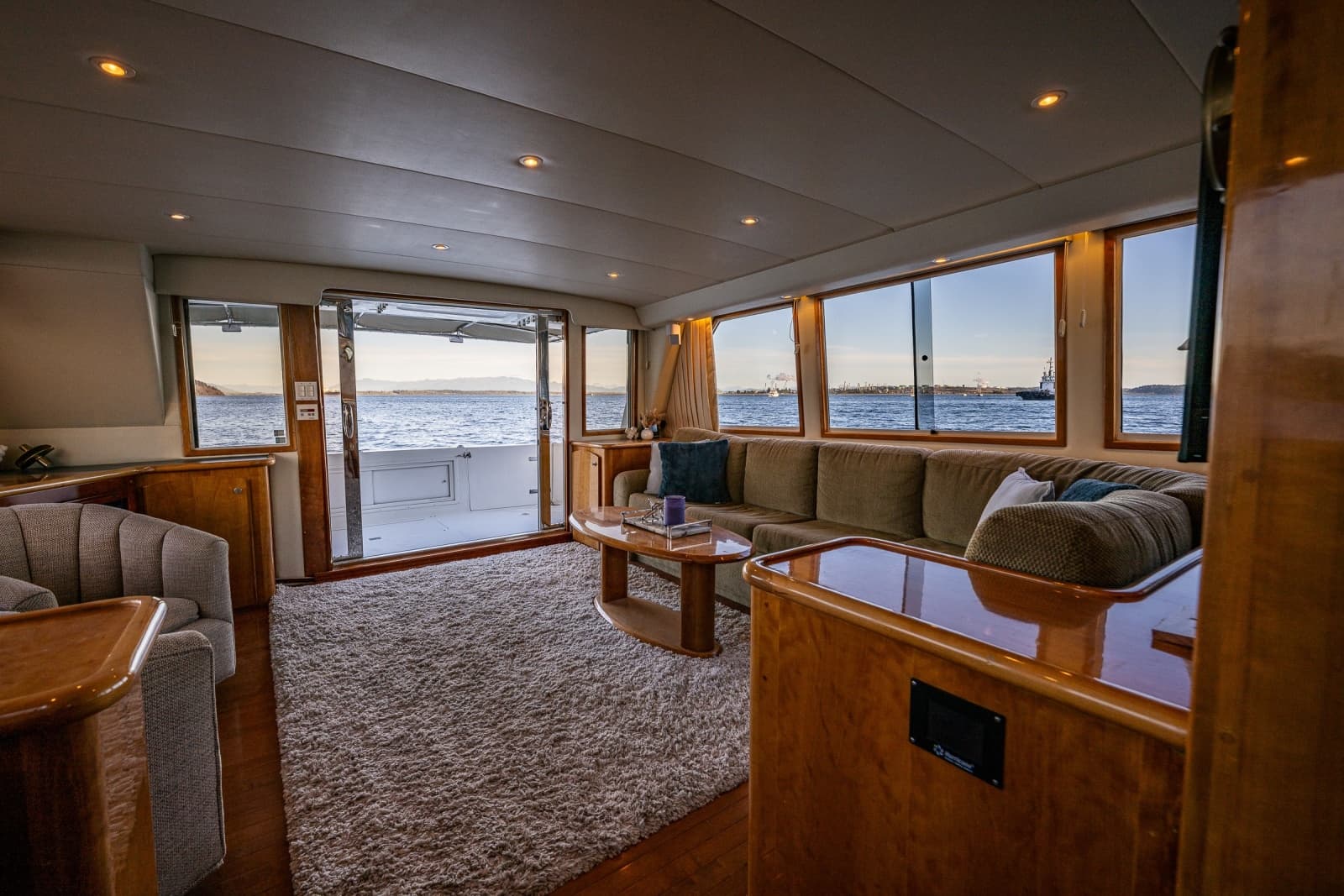 2001 Navigator 61 Pilothouse - Photo 35