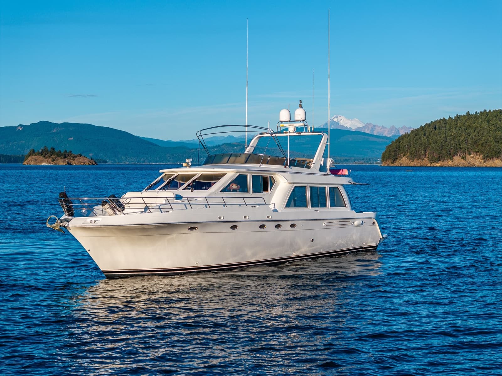 2001 Navigator 61 Pilothouse - Photo 24
