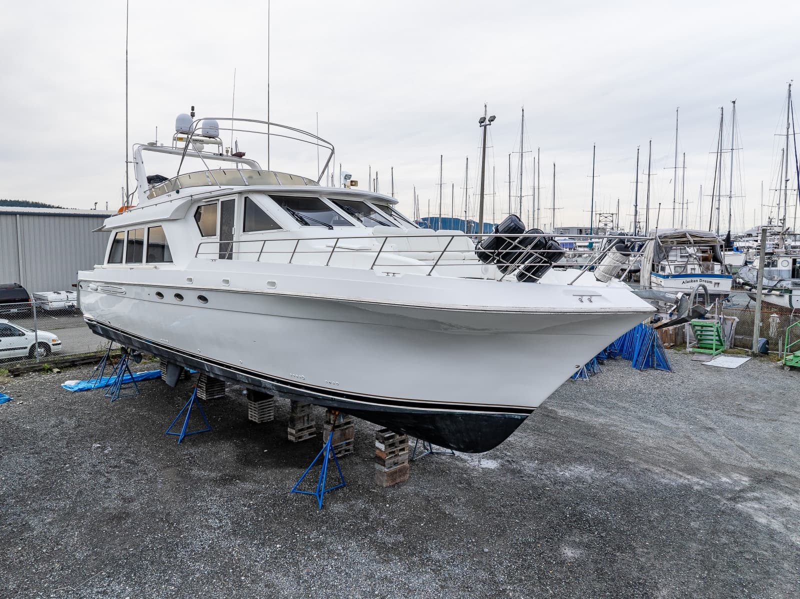 2001 Navigator 61 Pilothouse - Photo 43