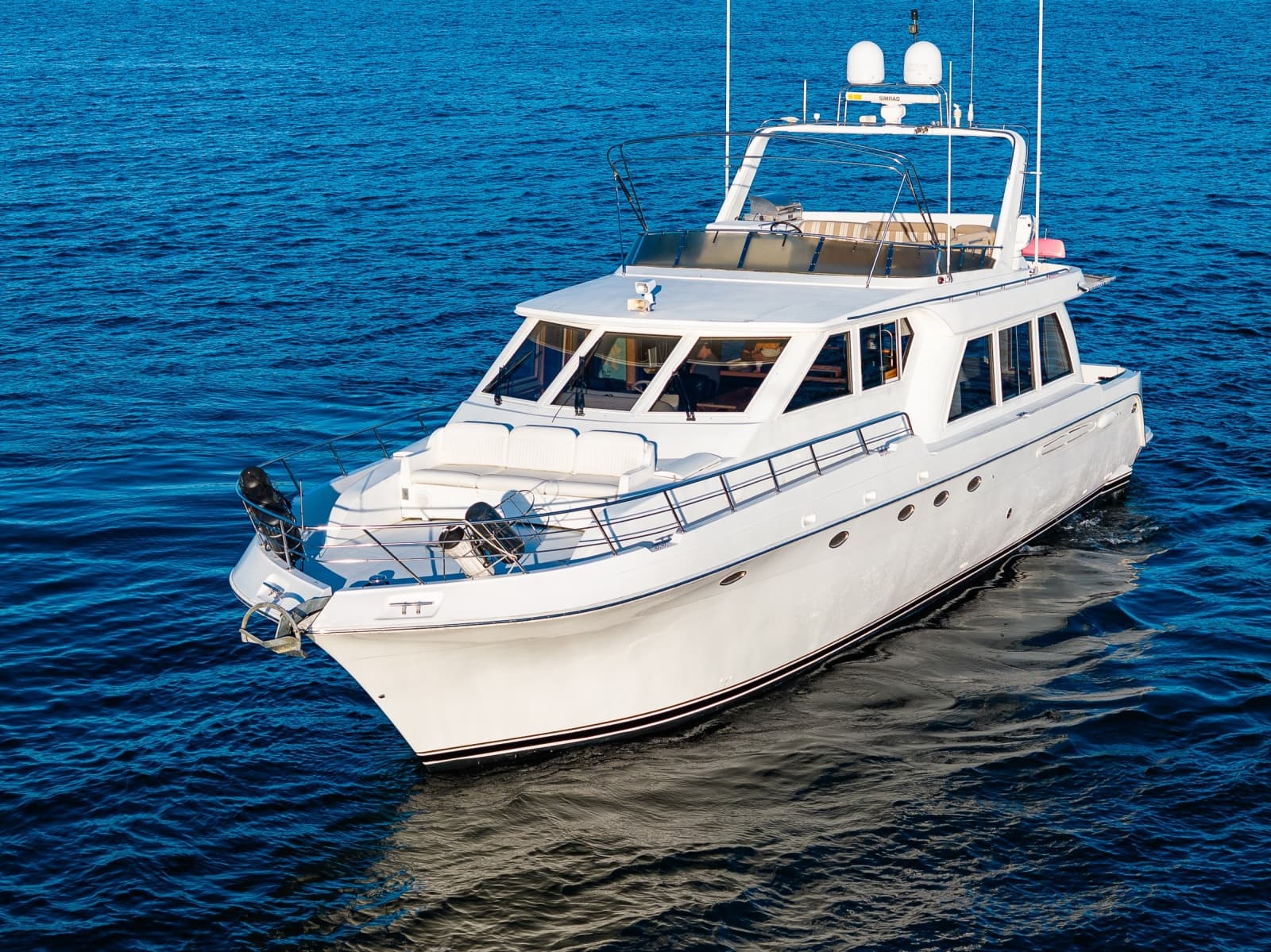 2001 Navigator 61 Pilothouse - Photo 23
